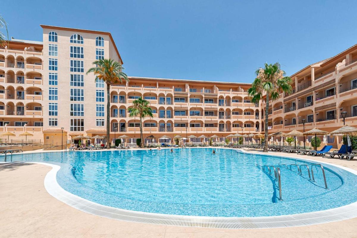 Piscina en o cerca de Bahía Tropical