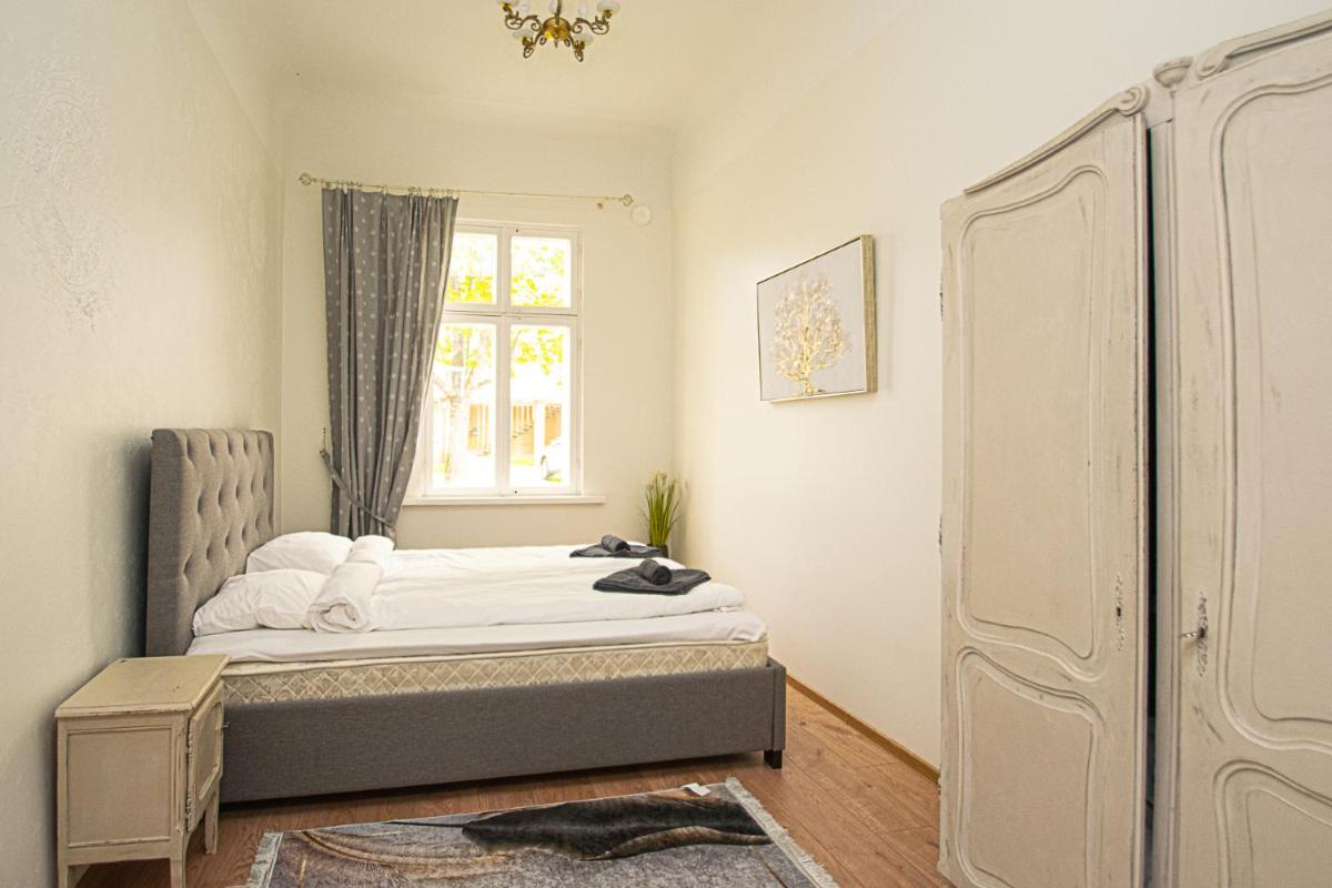 Kerese Apartments - Housity