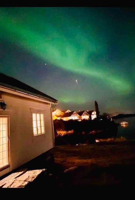 Waterfront Cottage (Fishing Opportunities!) - Housity
