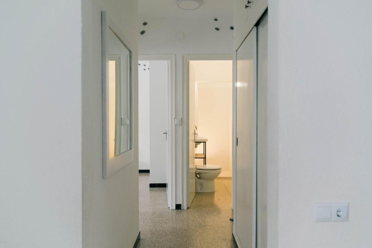 Apartaments Falcó - Housity