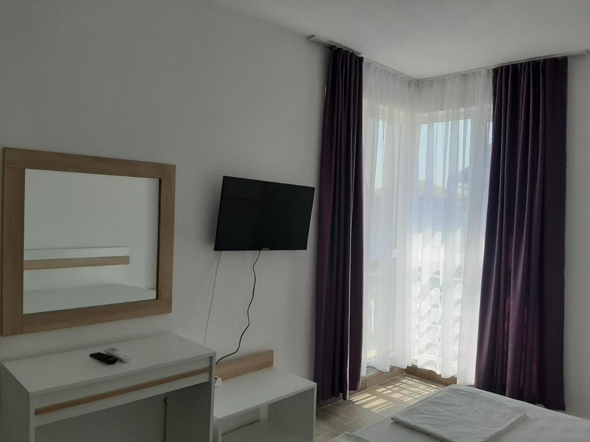 Апартаменти Жени - Hizvo