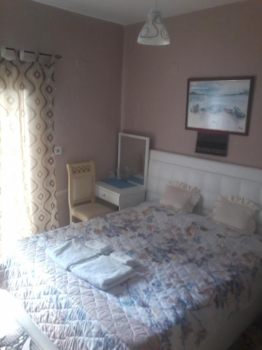 Dream Stone ohrid lake view - Housity