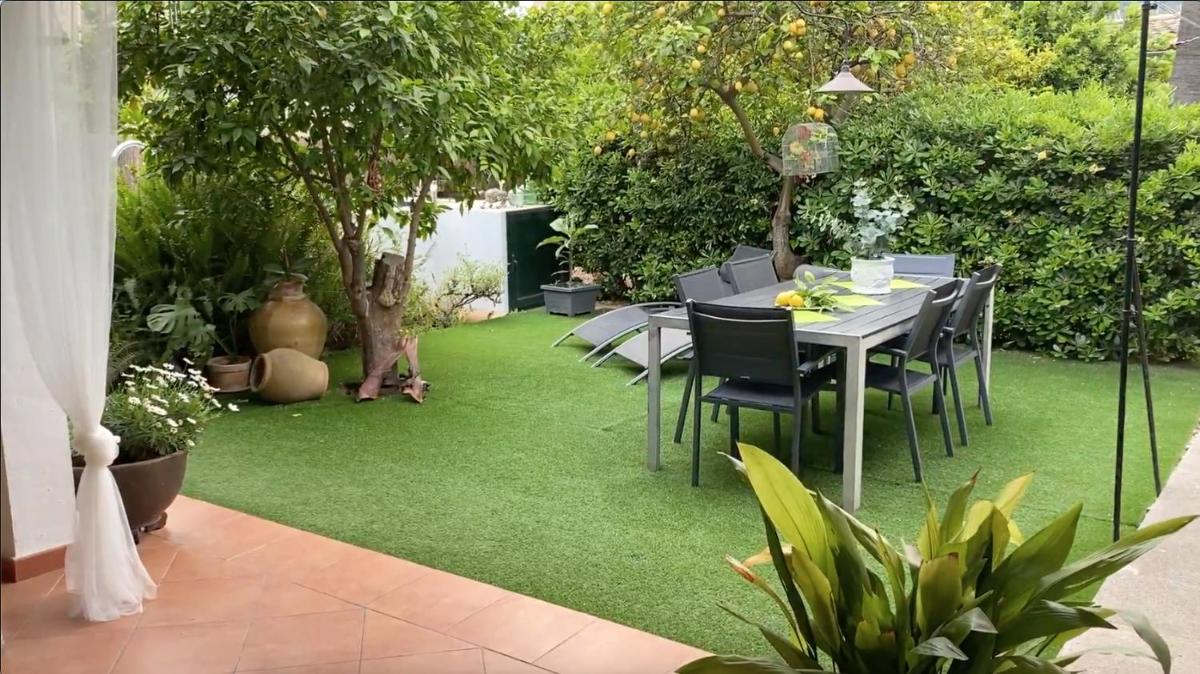 CALM HOUSE - Housity