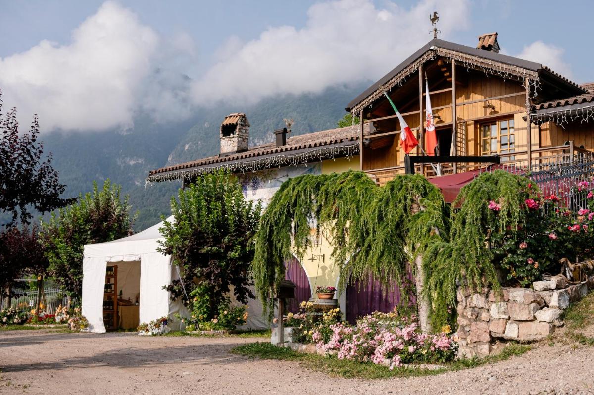 Agritur Maso alle Rose B&B e Restaurant - Housity
