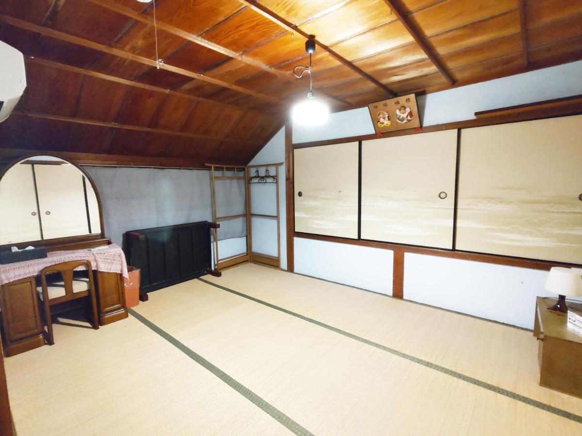 Fukubatake - Housity