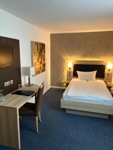 Hotel Kaiserhof - Housity