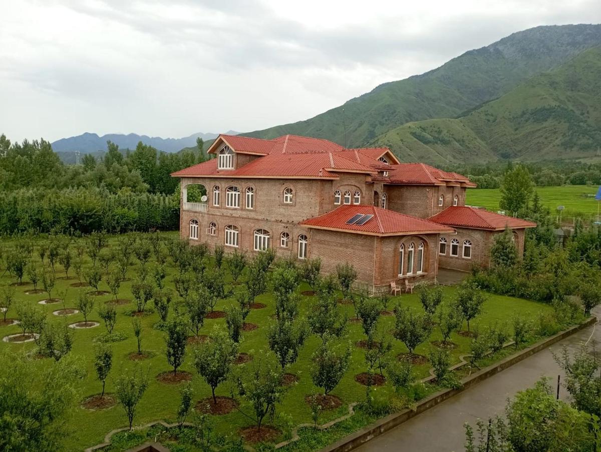 Suitetrails - The Country Hills Villa