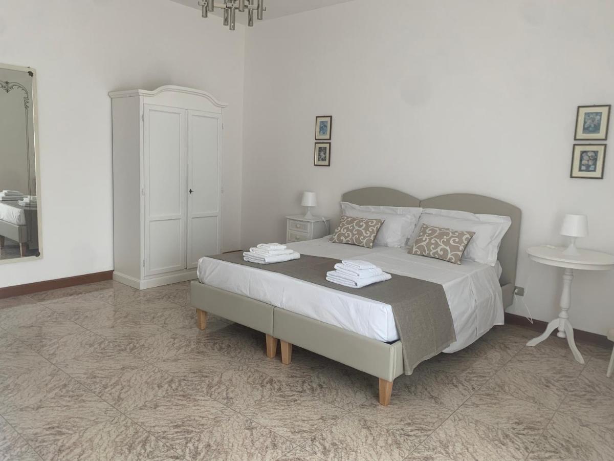 Porta Napoli Rooms - Housity