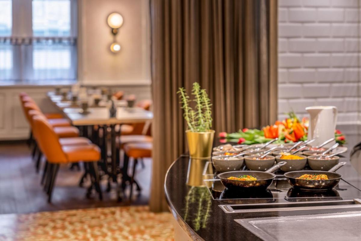 Essen im Hotel oder in der Nähe