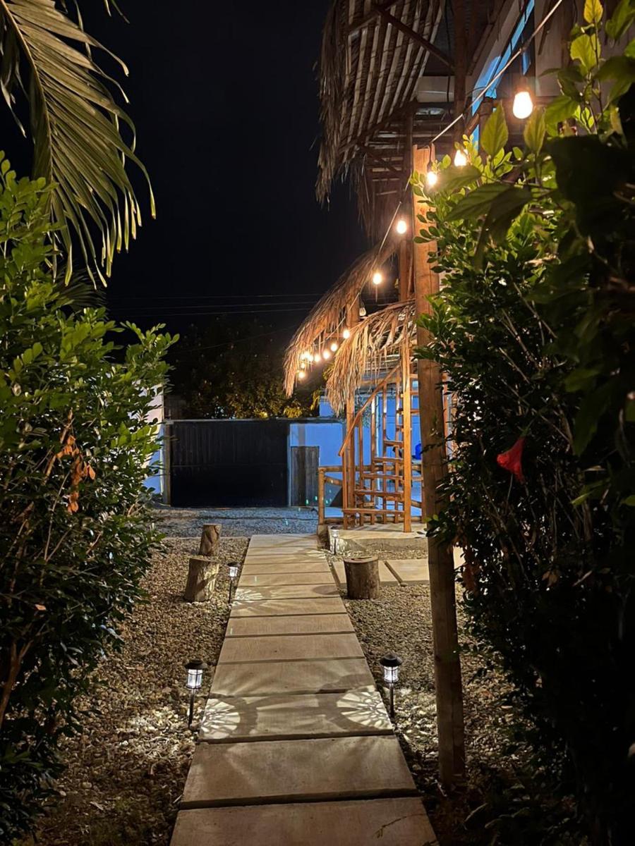 COLIBRI GUEST HOUSE - Housity
