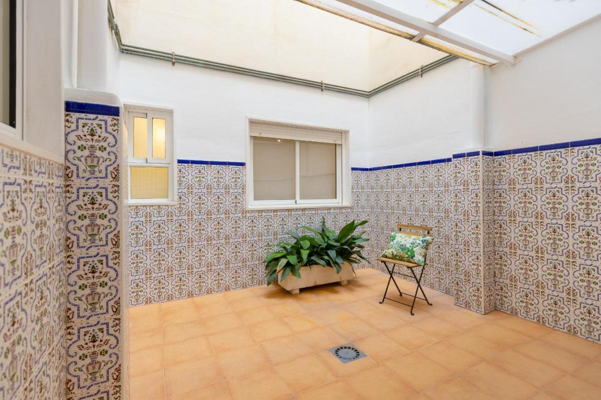 Stars Courtyard by Fidalsa - Housity