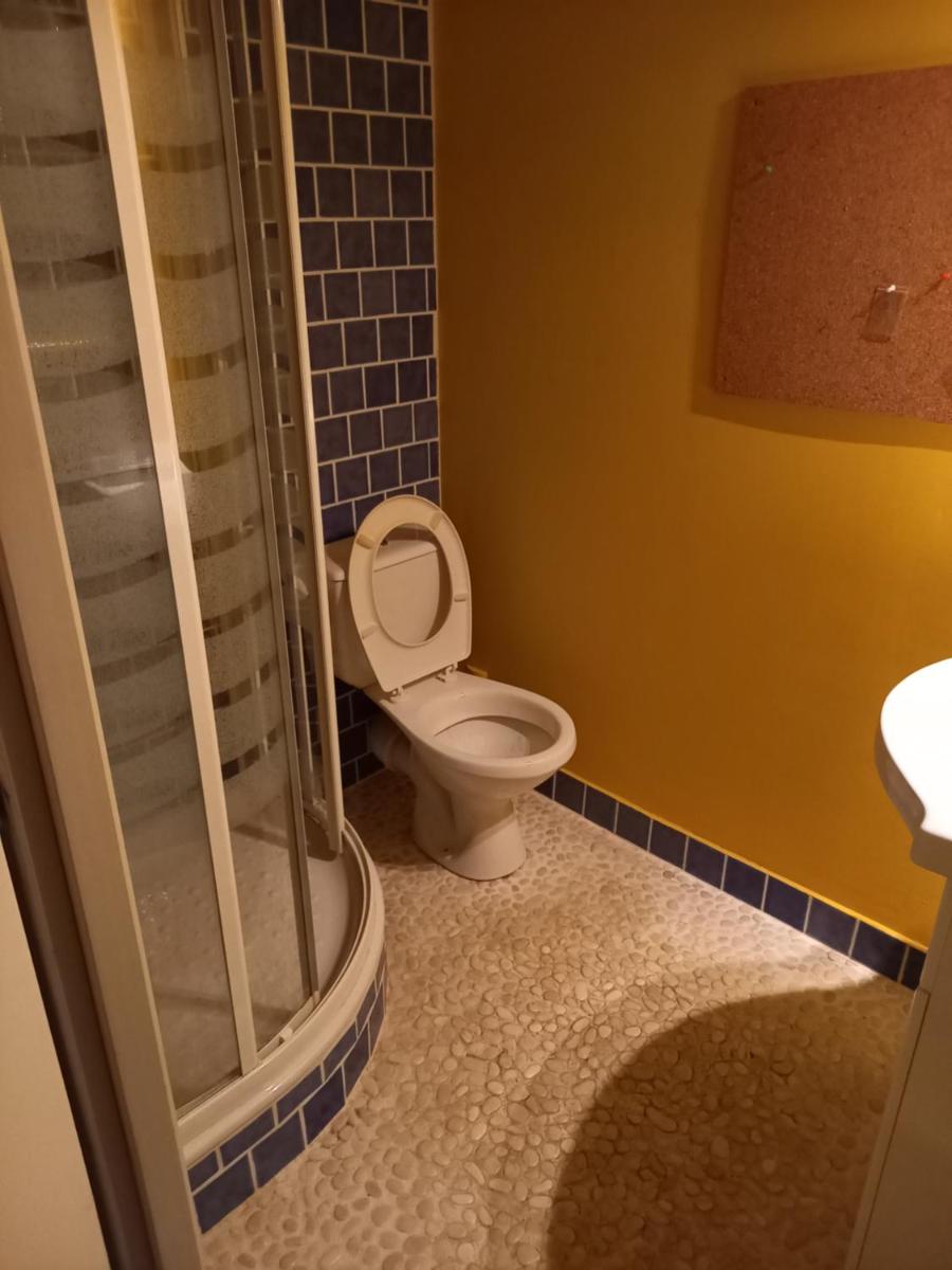 Chez Bernard - Housity
