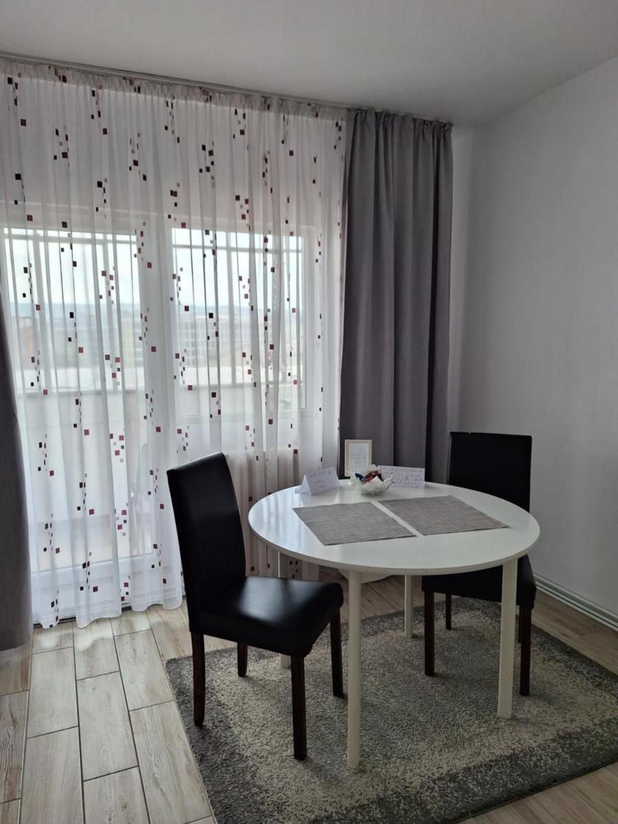 FARMEC Apartament - Housity
