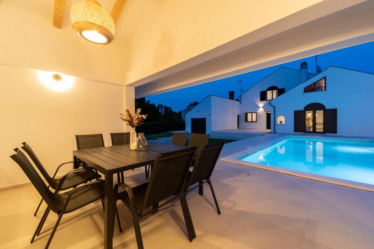 Villa Bosa - Housity