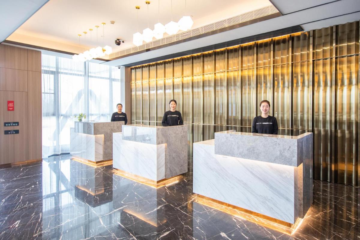 Atour Hotel Nanjing Pukou Economic Development Zone Qiaolin - Housity