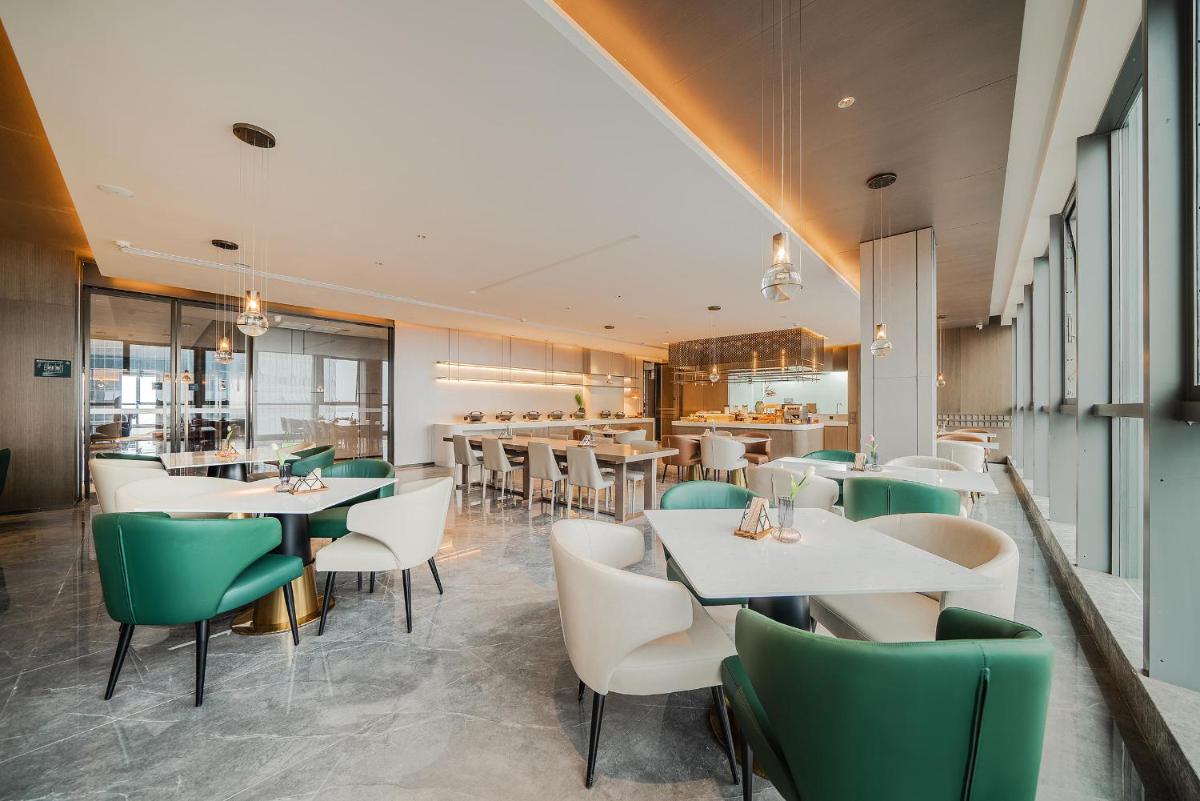 Atour Hotel Chongqing Liangjiang District Jinke Center - Housity