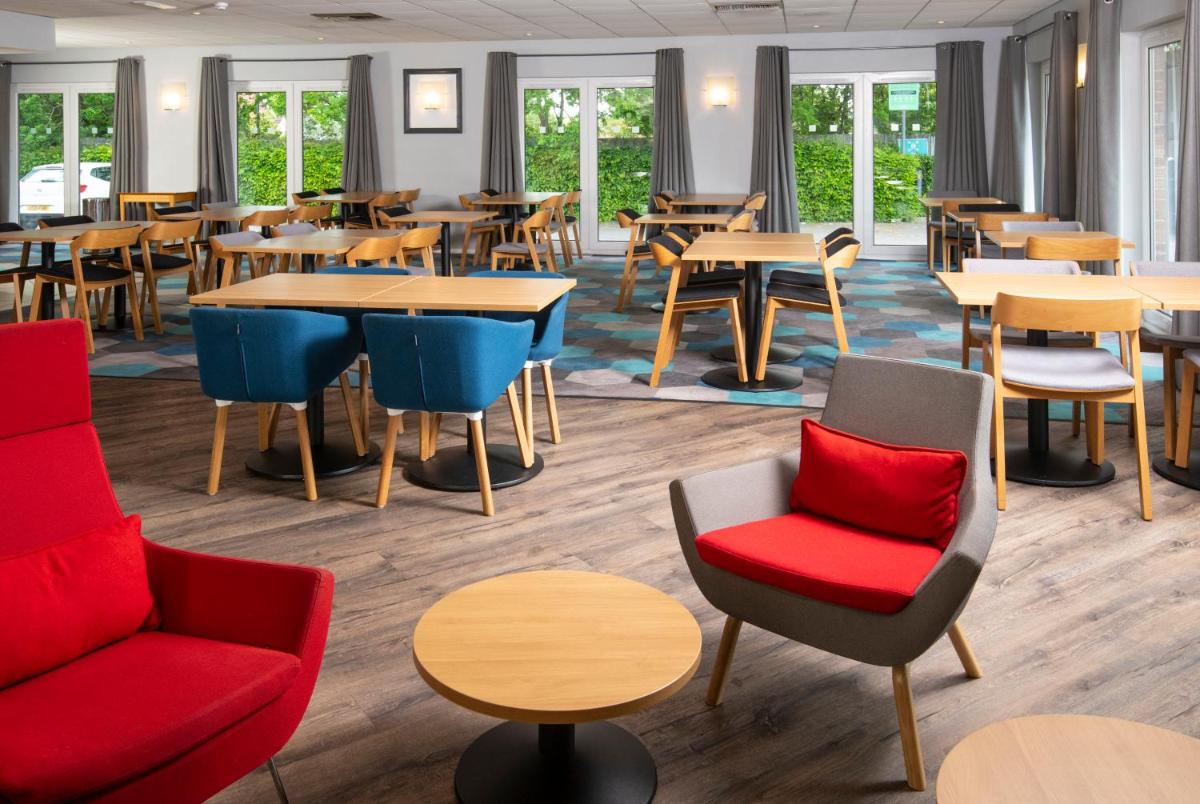Holiday Inn Express Peterborough, an IHG Hotel - Housity