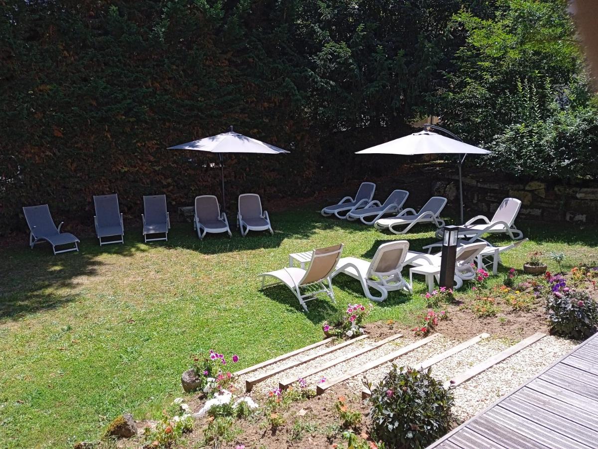 Jardin de l'établissement Clos La Boëtie & Spa