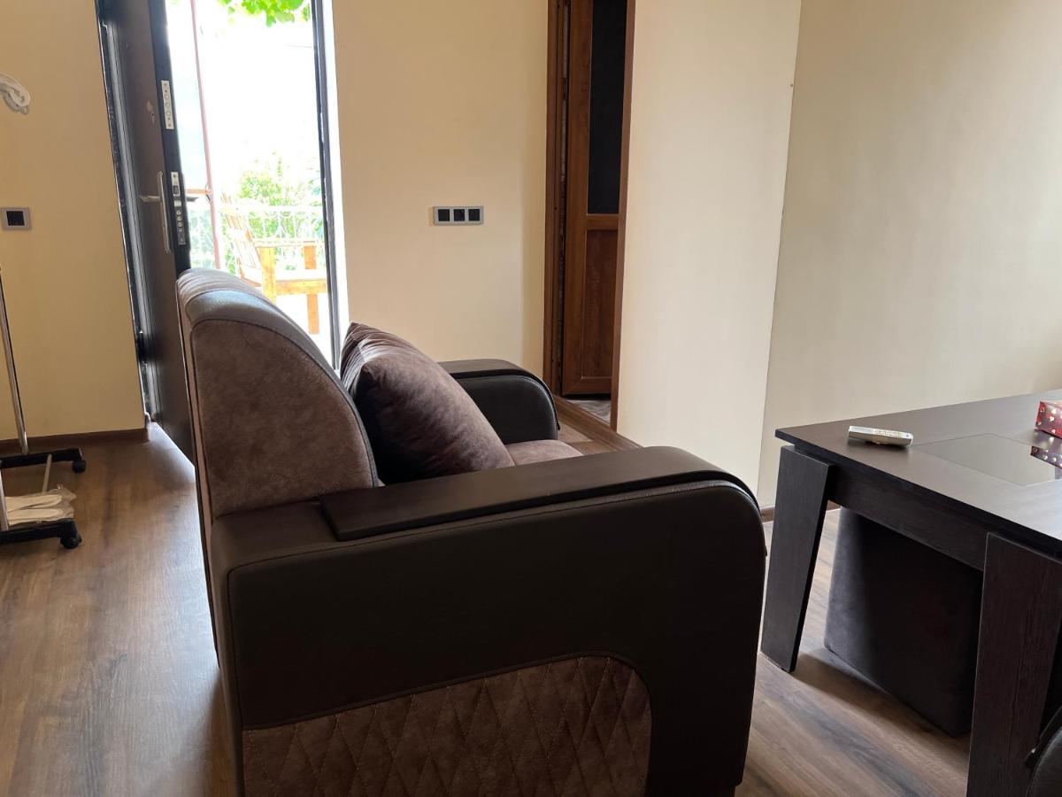Arman Bed and Breakfast - Housity