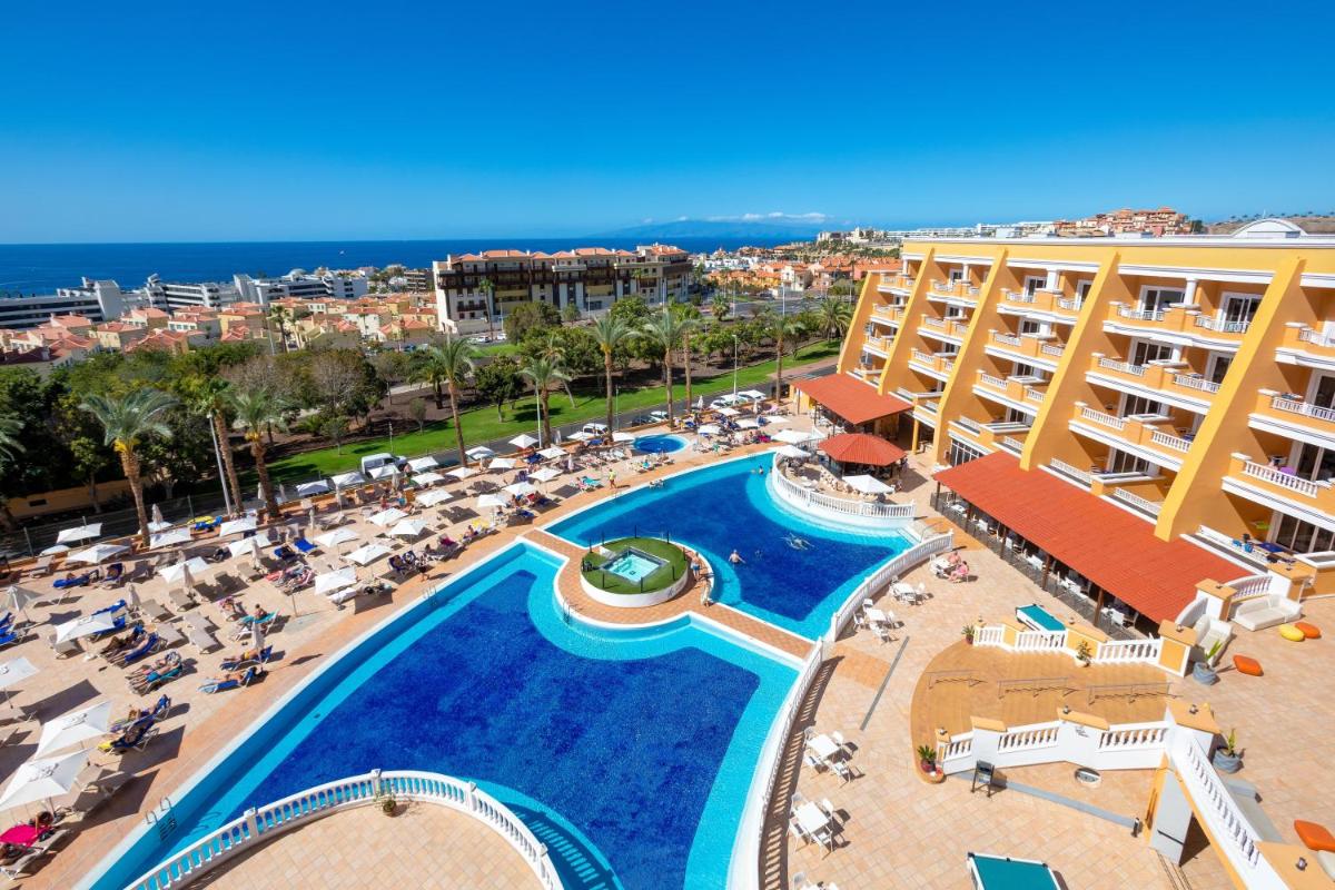 Piscina en o cerca de Chatur Playa Real Resort