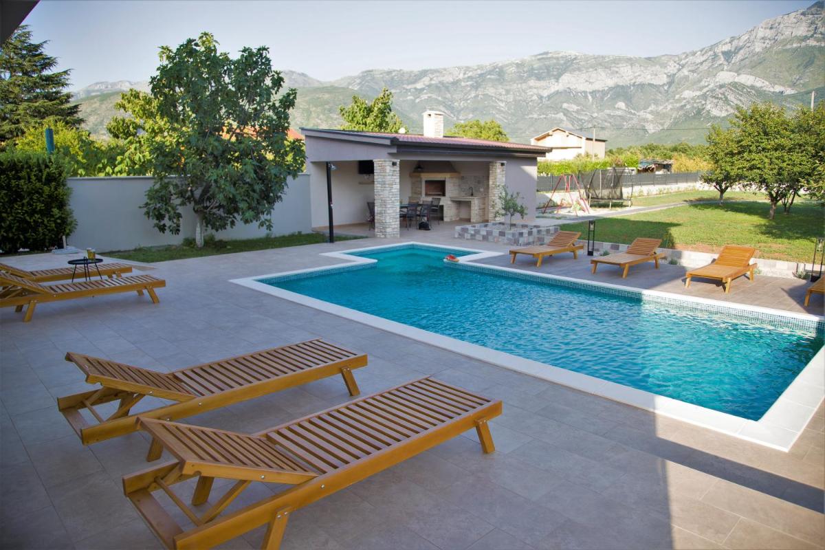 Suitetrails - Villa Village Mostar