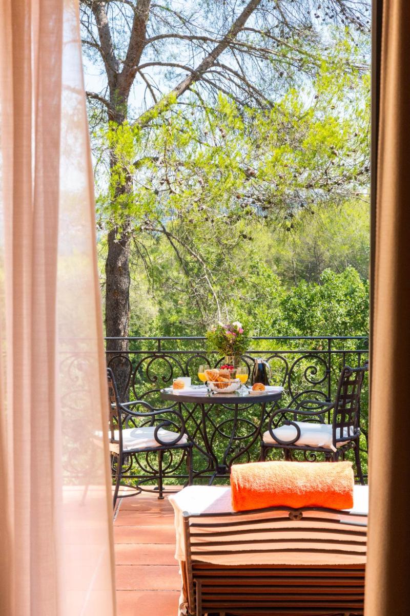Jardin de l'établissement Terre Blanche Hotel Spa Golf Resort
