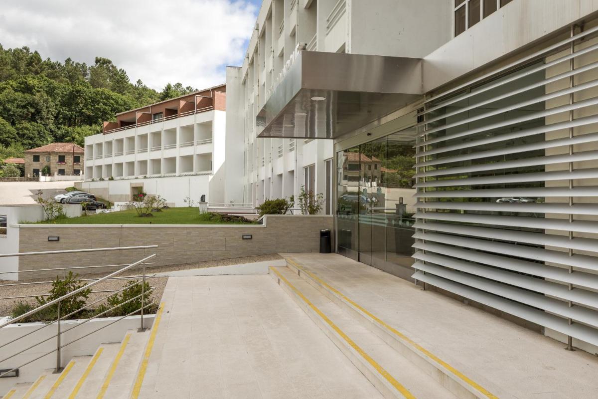 O edifício onde o hotel está situado