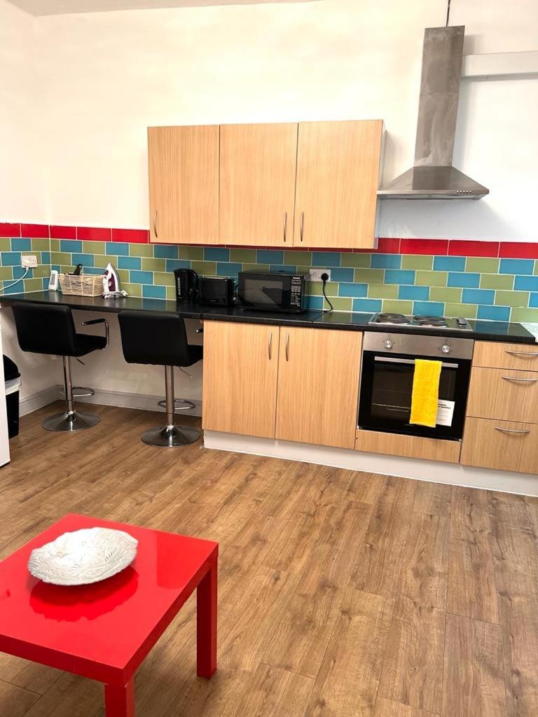 Modern Double Room Greater London - Housity