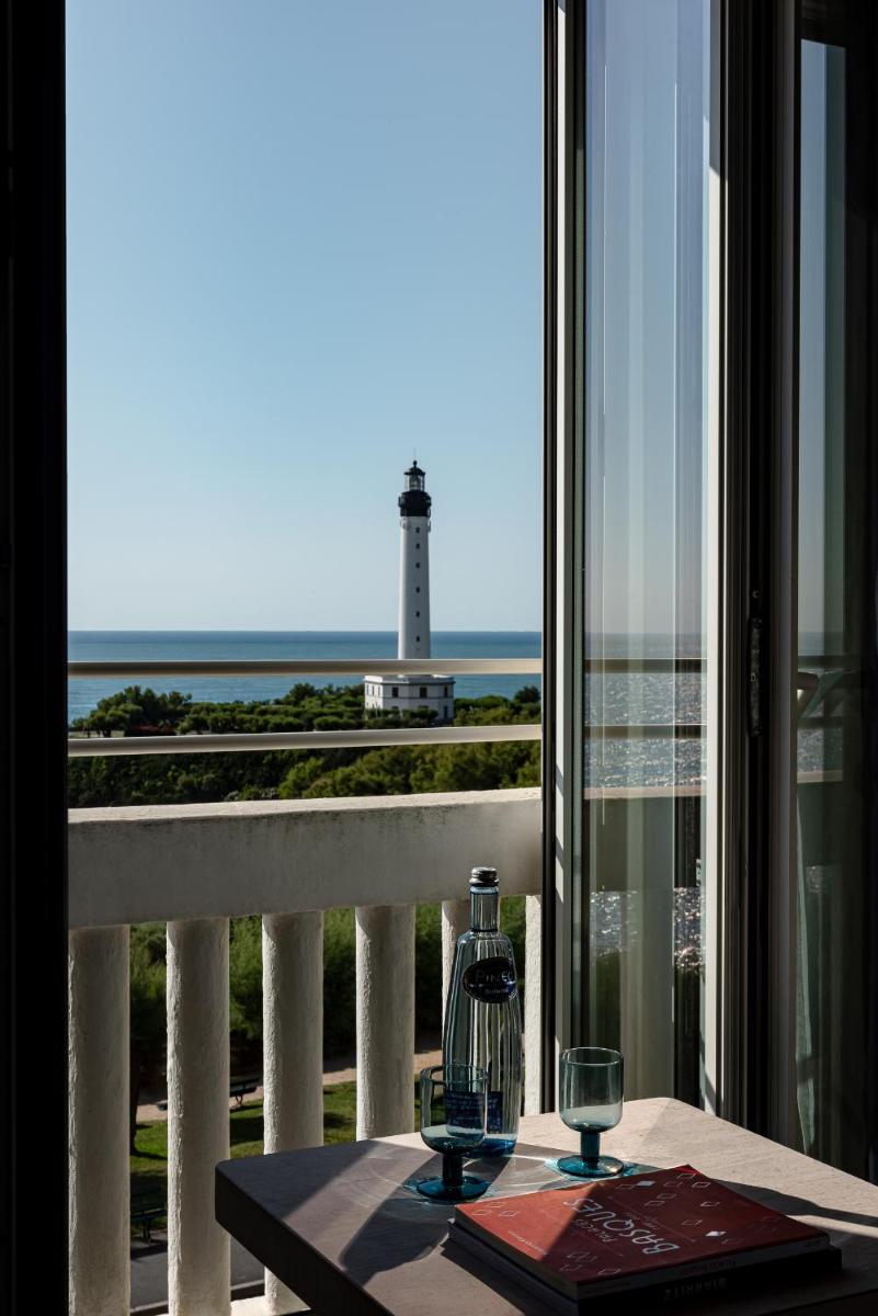 Balcon ou terrasse dans l'établissement Regina Experimental Biarritz