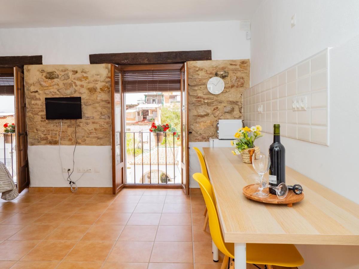 Cubo's La Casa del Arco Room Granada - Housity