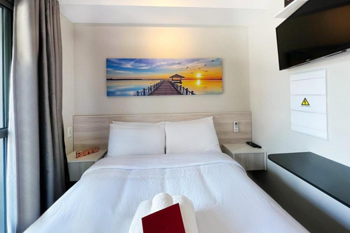 Zainalofts7 Moema - 1km Ibira e 200m metrô 202 ID - Housity
