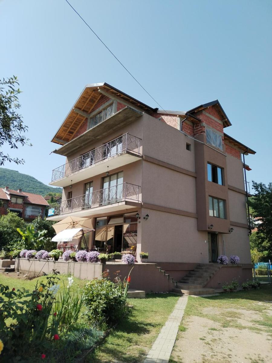 Guest House Dimitrije - Housity