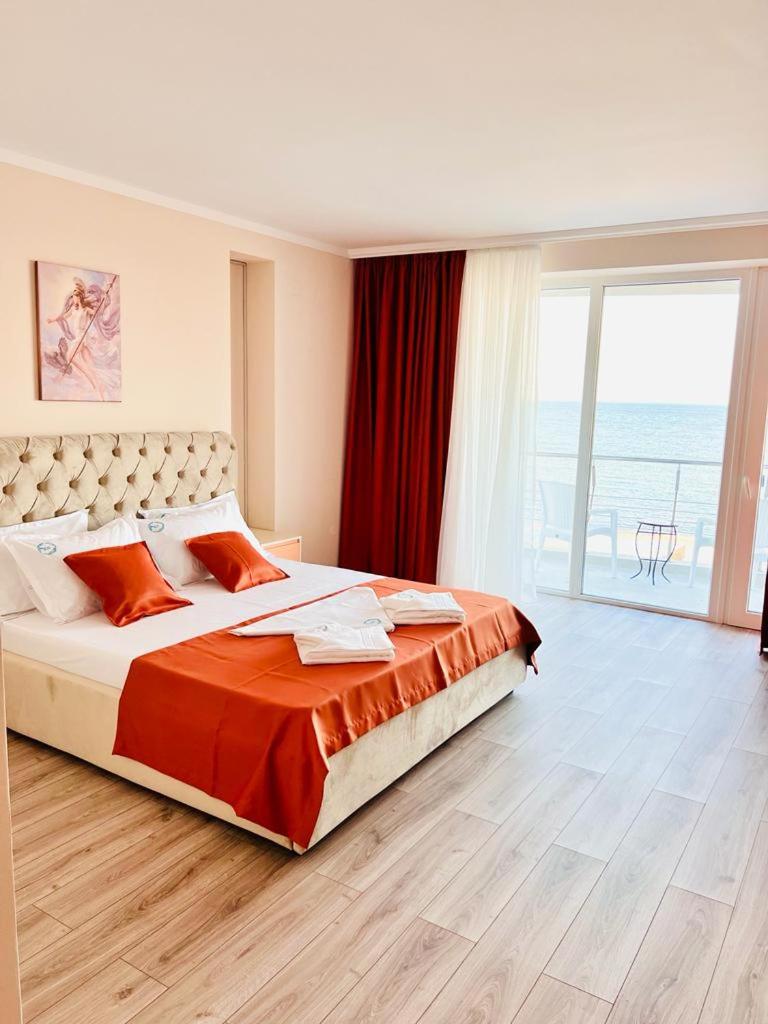 KIR House On The Beach - Housity