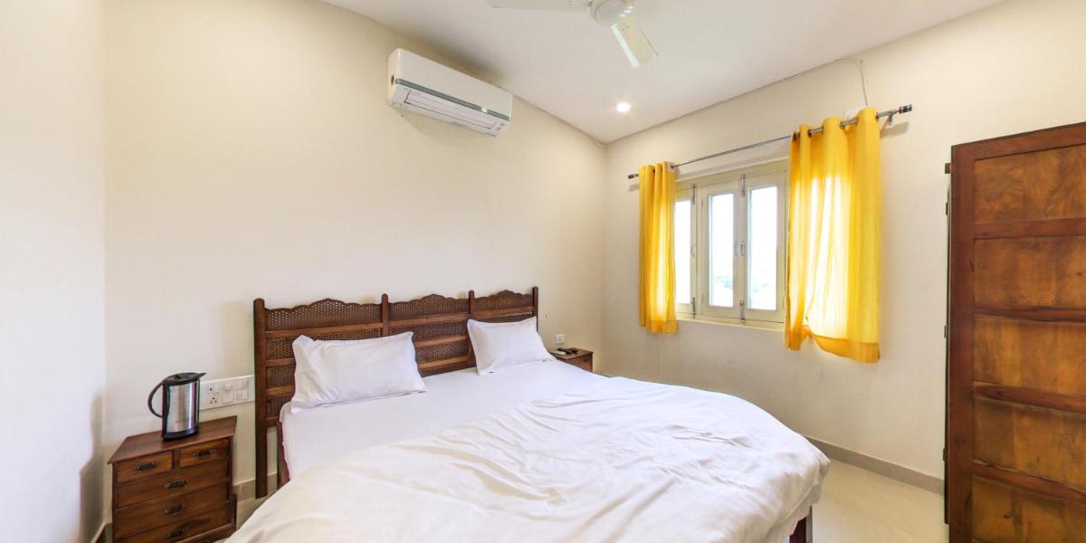 SHIKHAR BUNGLOW - A Stunning Valley View Bungalow in Mount Abu - Housity