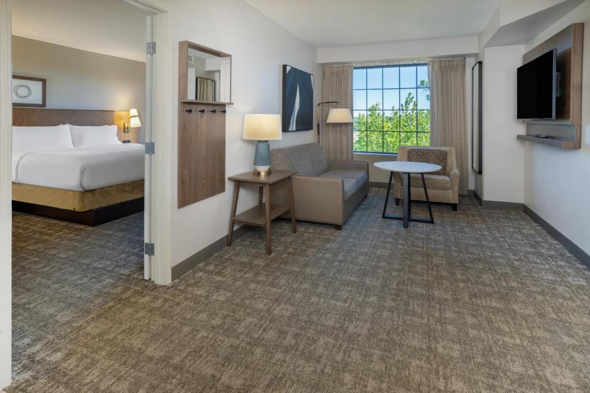Staybridge Suites Wilmington East, an IHG Hotel - Housity