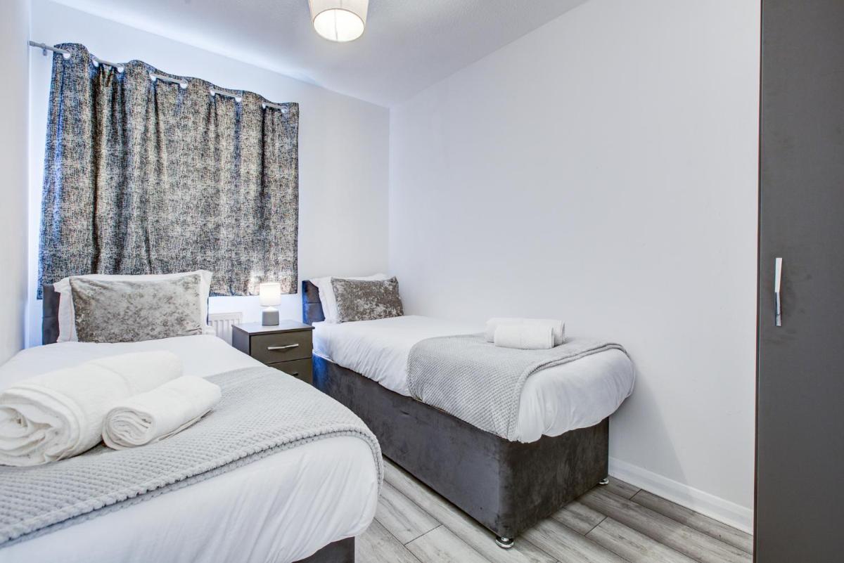 Inviting Urban Apartment in Croydon - Housity