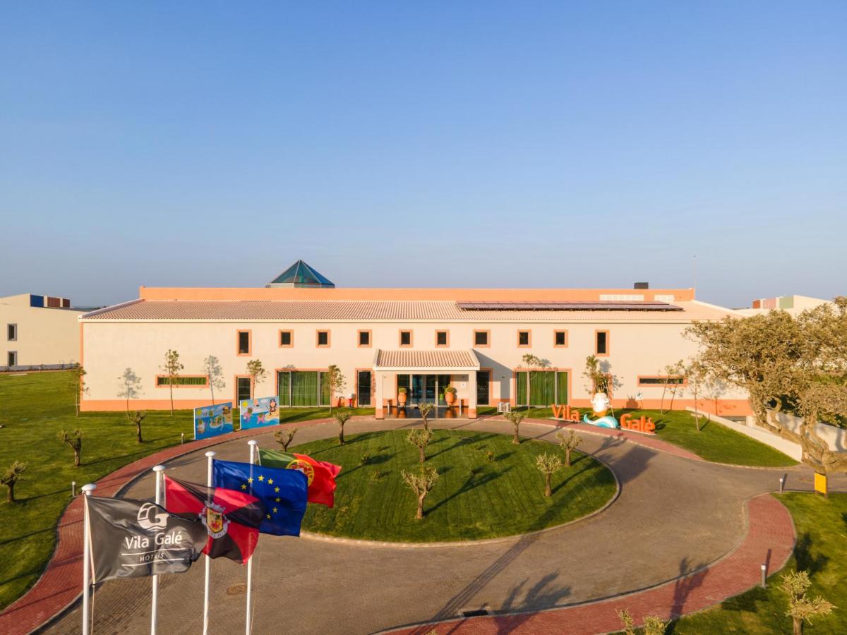 O edifício onde o hotel está situado