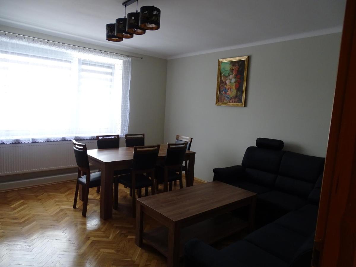 Mieszkania pracowniczo-turystyczne - Housity