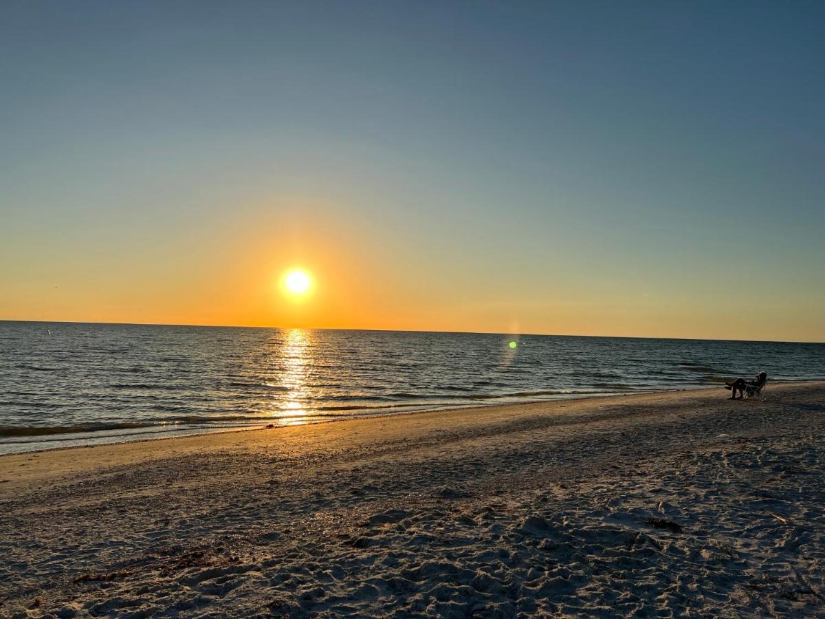 PAG Beachhouse Rentals - Housity