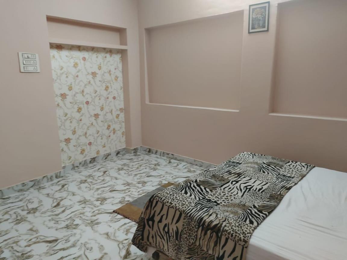 Suitetrails - Kashivasi Homestay