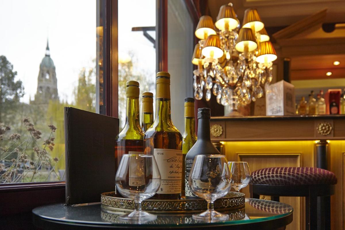 Boissons dans l'établissement Villa Lara Hotel