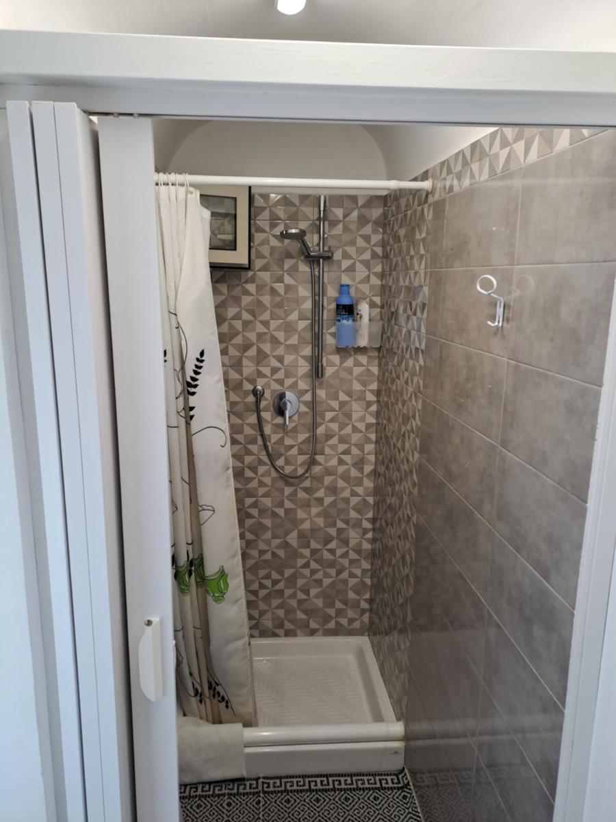 Tourist House La Castellana - Housity