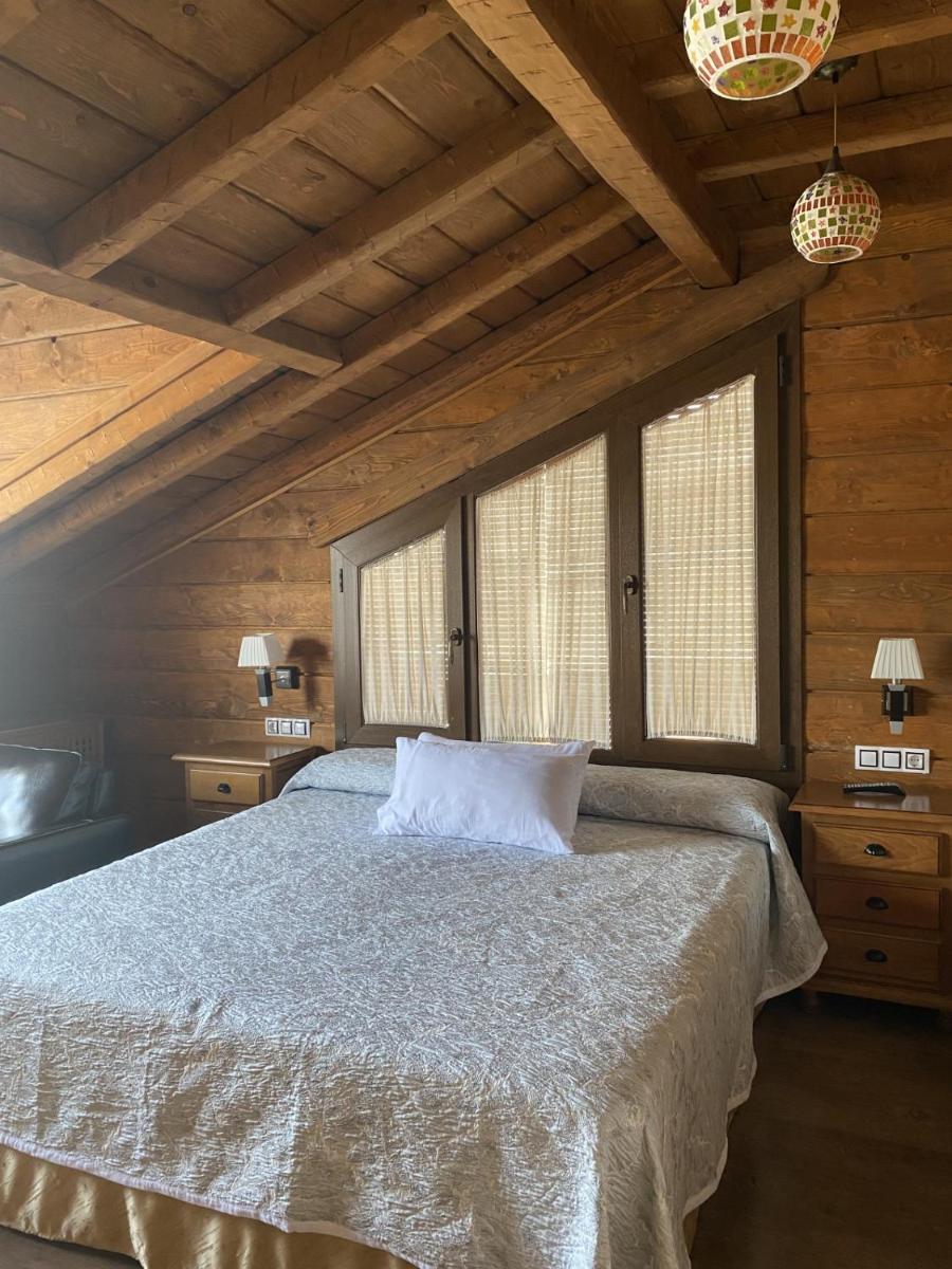 Alhanda Apartahotel - Housity