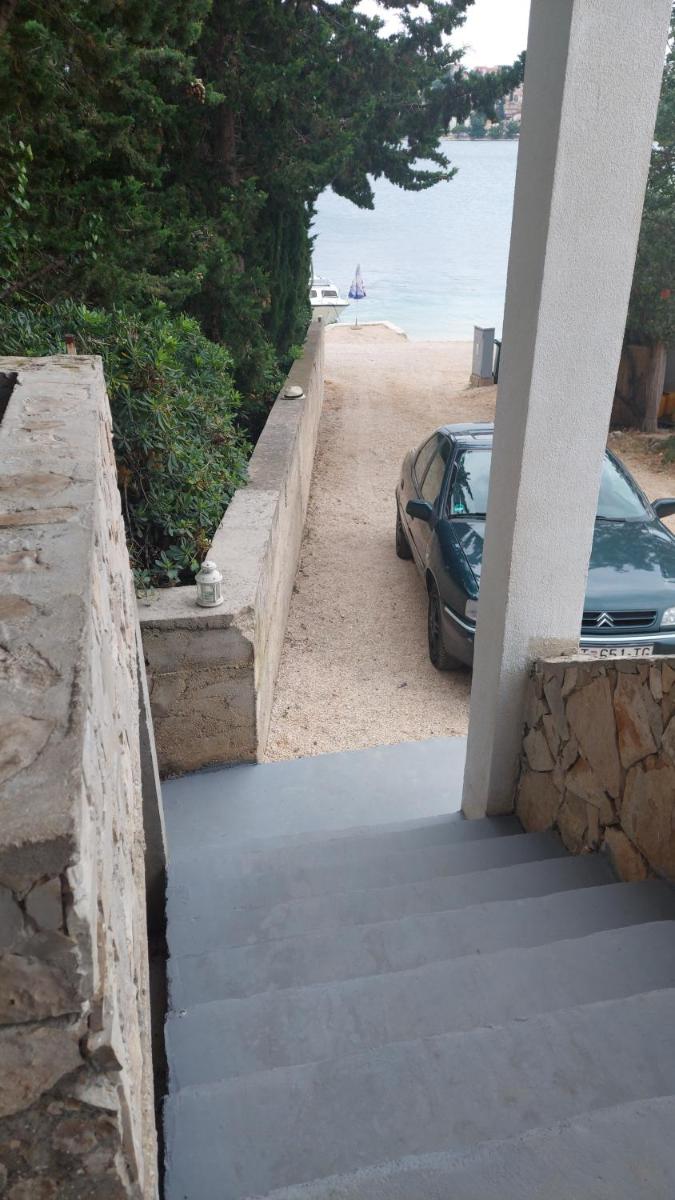 Beach House - Housity