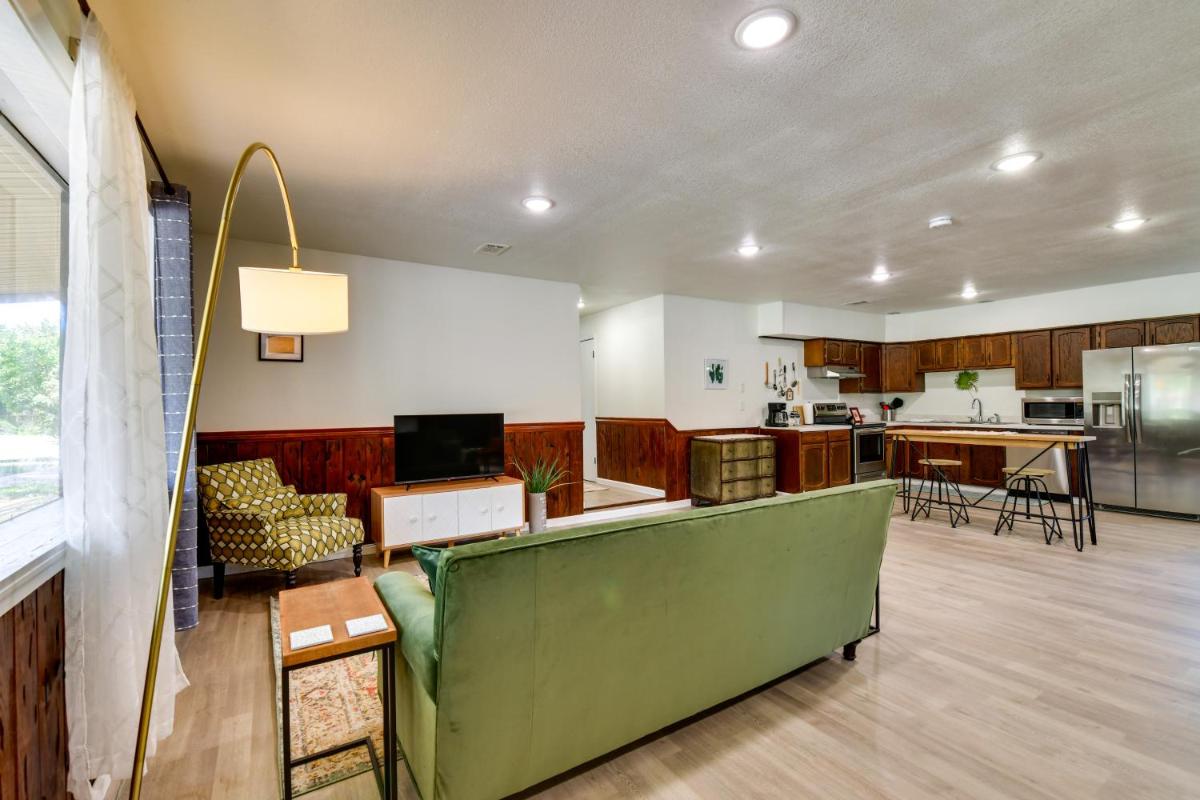 Jonesboro Retreat Near Arkansas State University! - Housity