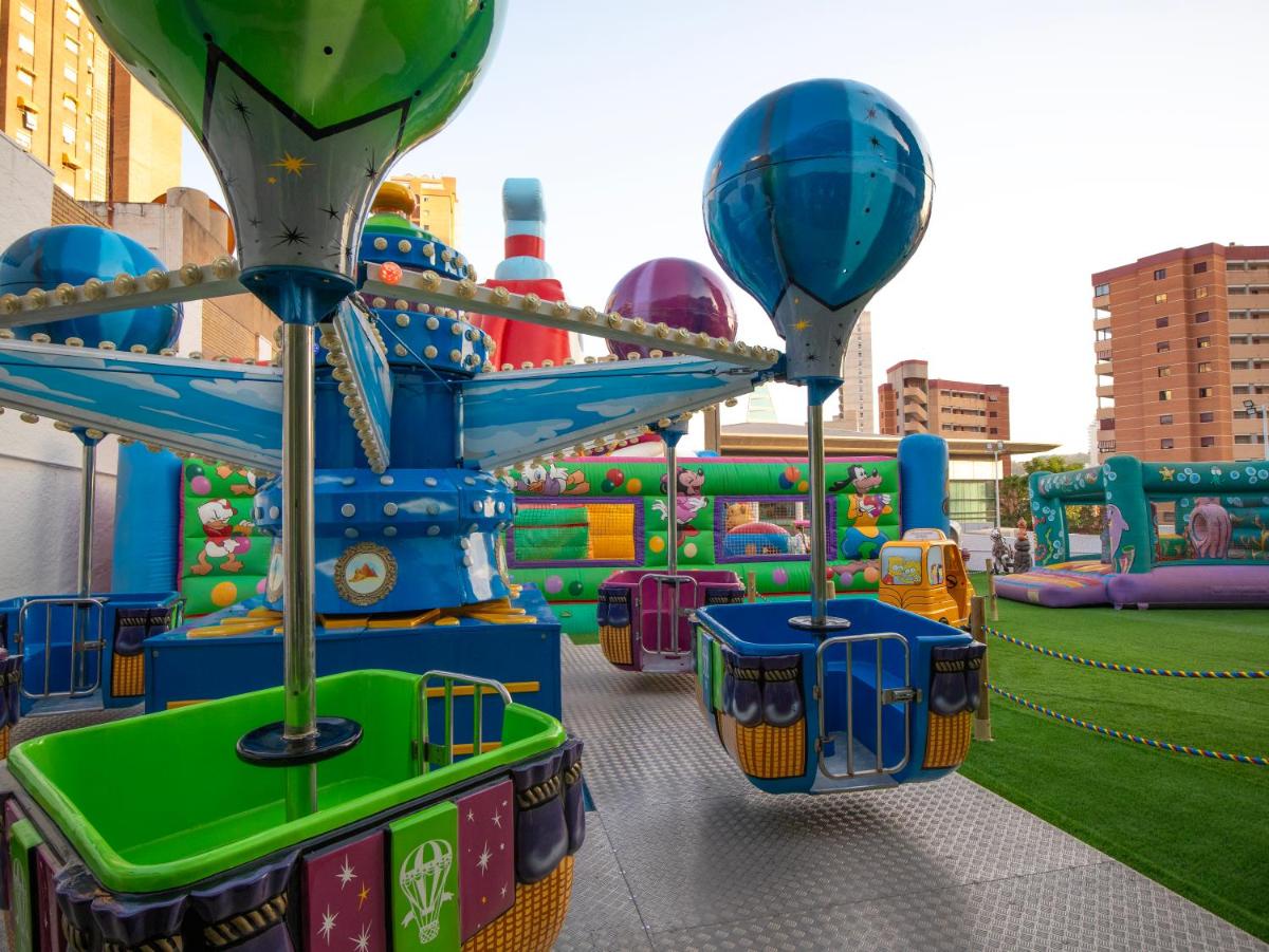 Zona de juegos infantil en Gran Hotel Bali & Spa