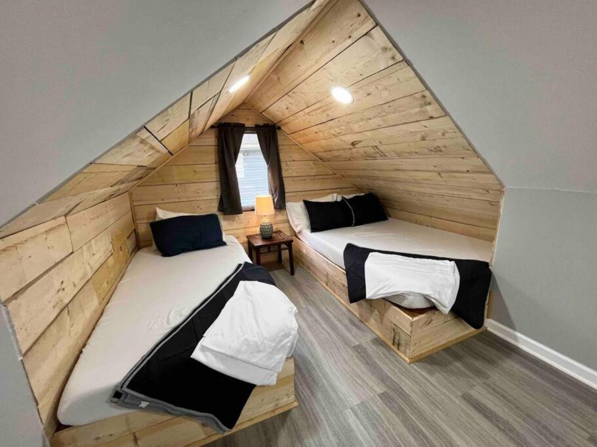 Wally's Cottage - Housity