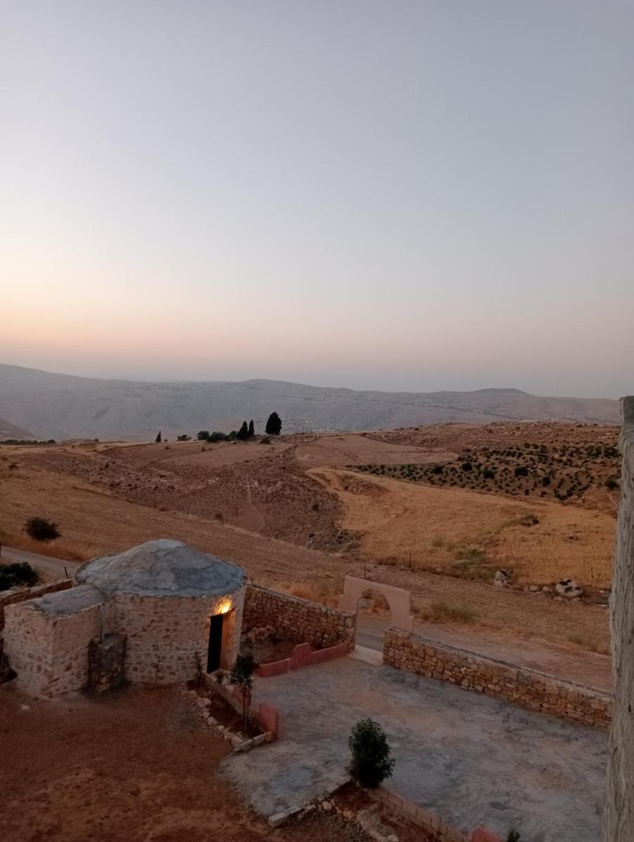 Dana Nabil Ecu Camp House - Main Gate Dana nature reserve - Housity