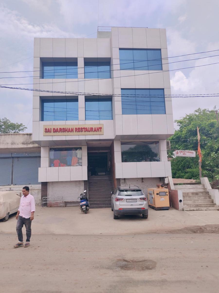 Hotel Sai Darshan Guest House - Housity