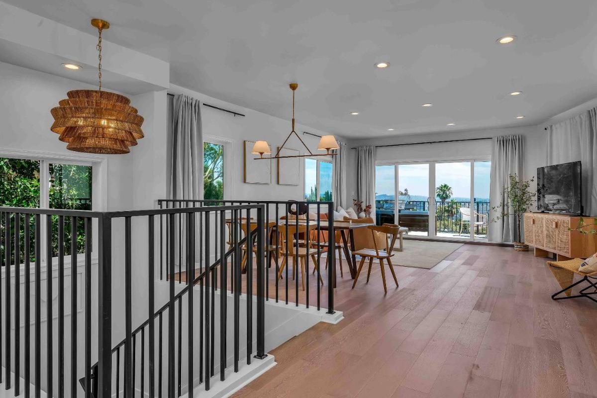 Sycamore Villa II - Housity